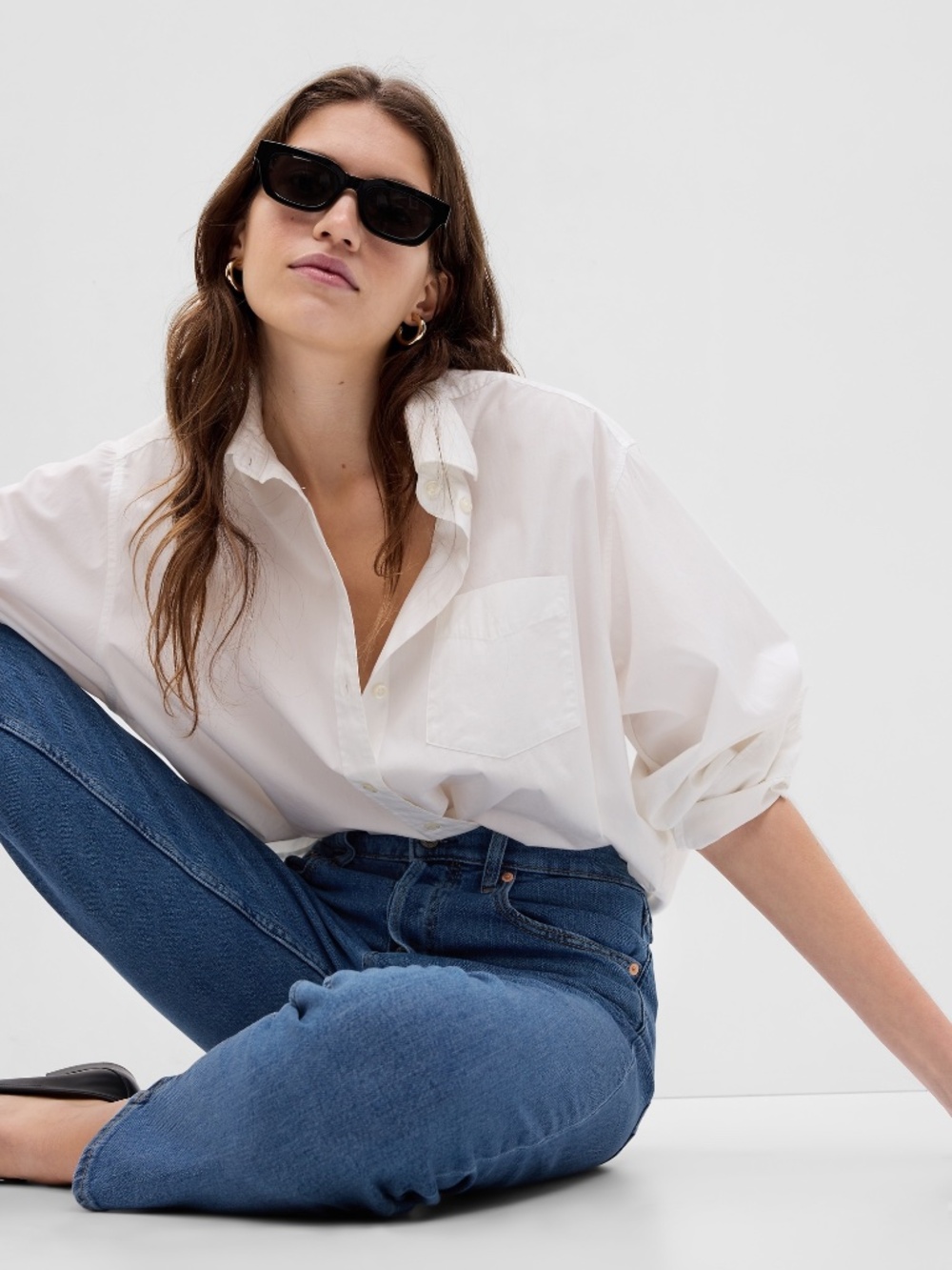 Gap High Rise Cheeky Straight Jeans in Medium Blue Wash